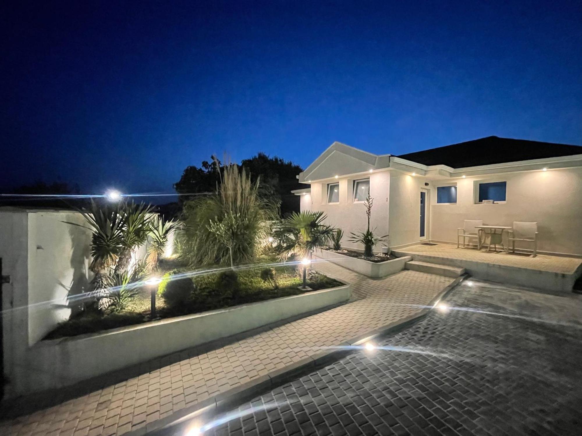Agata Boutique -adult Only 3*